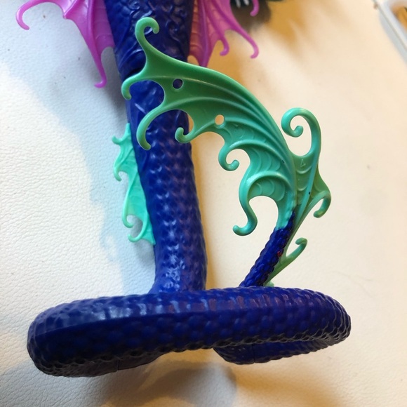 Monster High Peri And Pearl Serpentine Great Scarrier Reef 2 Headed Doll Mermaid - Picture 2 of 6